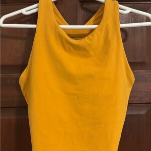 Athleta Gold Sleeveless Fitted Tank Top
